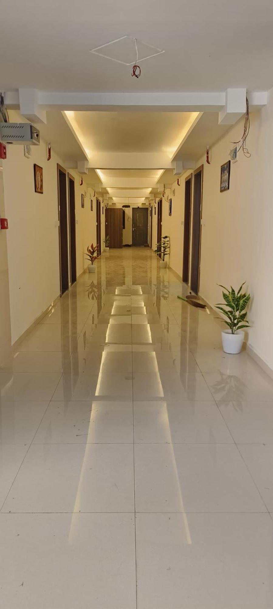 Hotel Royal Night Daman Zewnętrze zdjęcie