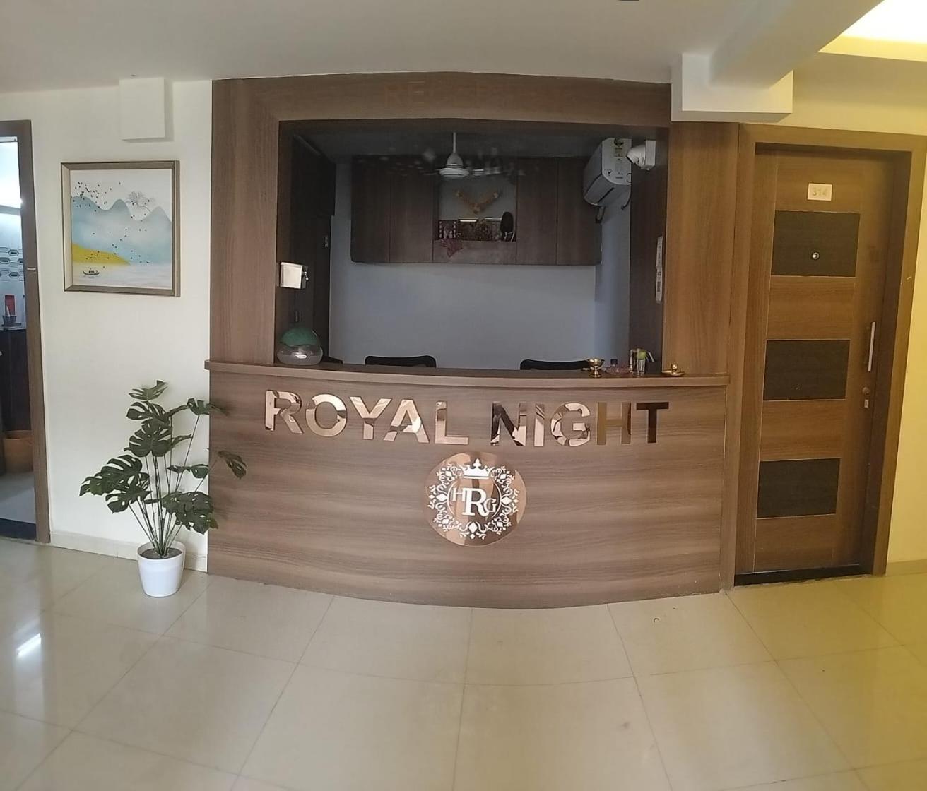 Hotel Royal Night Daman Zewnętrze zdjęcie