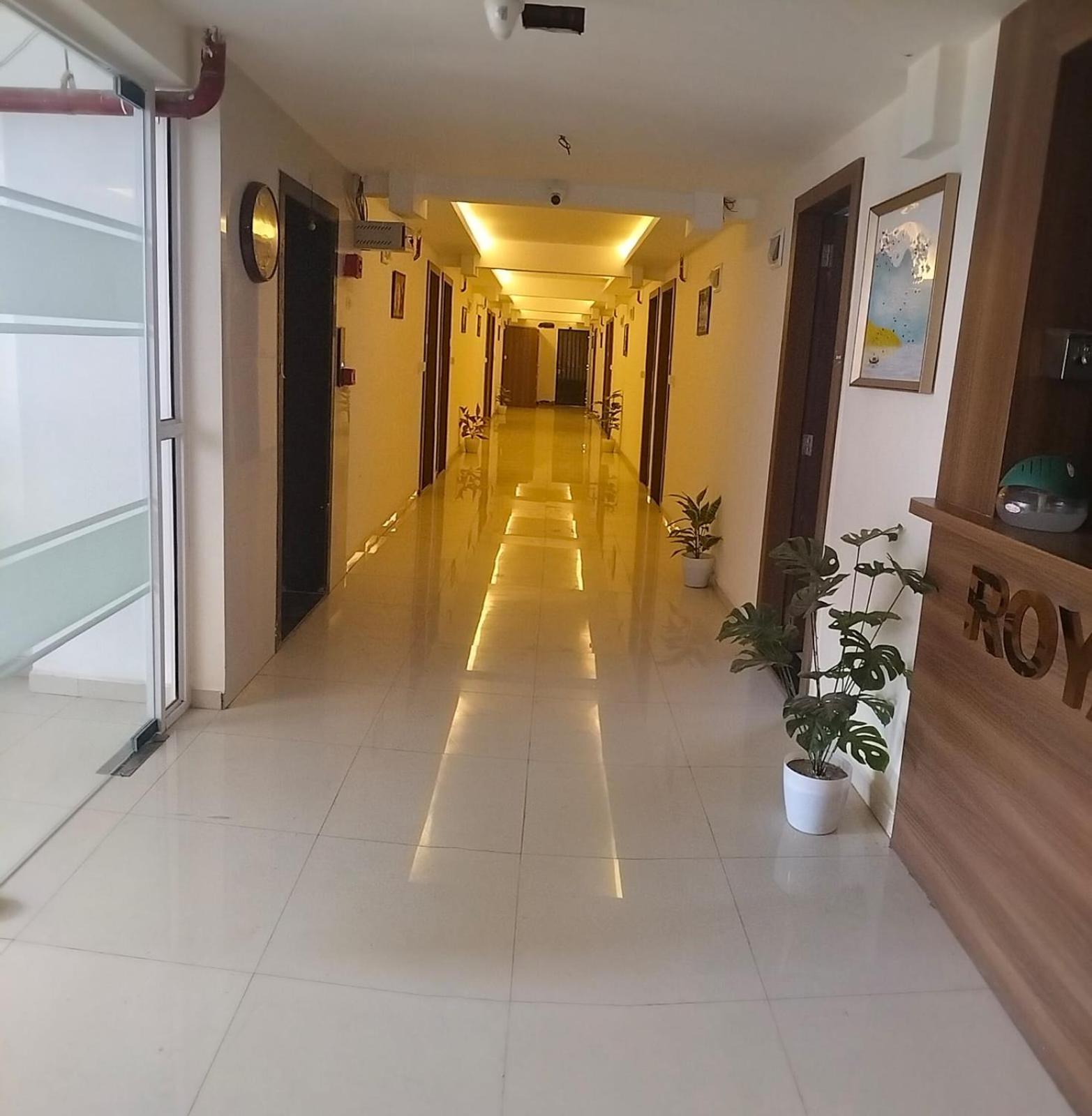 Hotel Royal Night Daman Zewnętrze zdjęcie