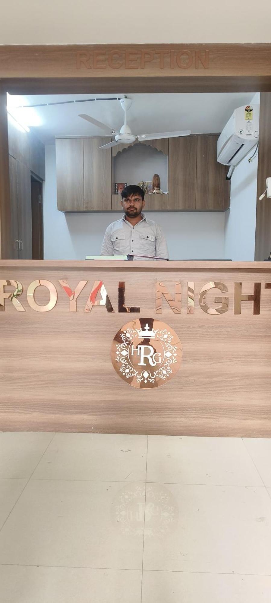 Hotel Royal Night Daman Zewnętrze zdjęcie